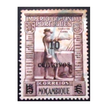 Selo postal de Moçambique de 1946 Vasco da Gama Overprint