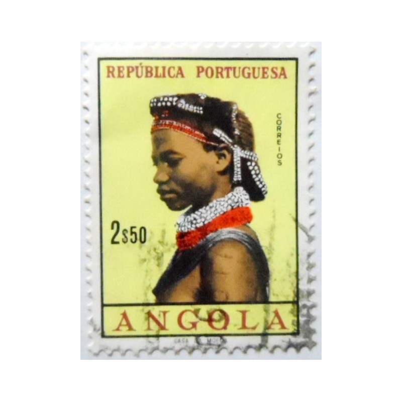 Imagem similar à do selo postal da Angola de 1961 - Girls of Angola 2,50 U