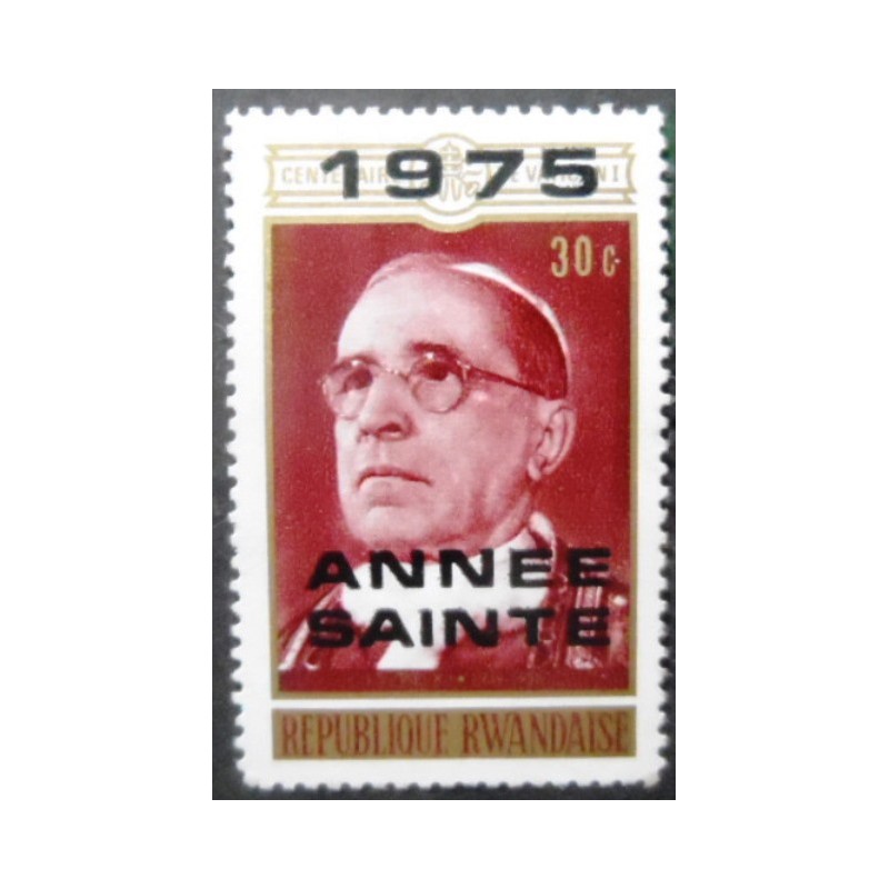 Selo postal de Ruanda de 1975 Pope Pius XII 30 M