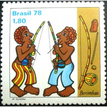 Selo postal do Brasil de 1978 Tocadores de Berimbau M