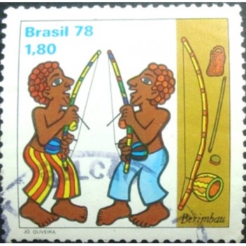 Imagem similar à do selo postal do Brasil de 1978 - Tocadores de Berimbau U