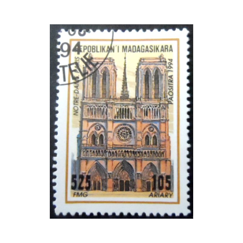 Selo postal de Madagascar de 1994 Notre-Dame