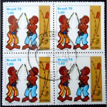 Quadra de selos postais do Brasil de 1978 Tocadores de Berimbau U