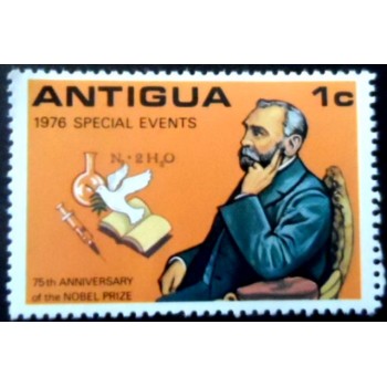 Selo postal de Antigua de 1976 Alfred Nobel