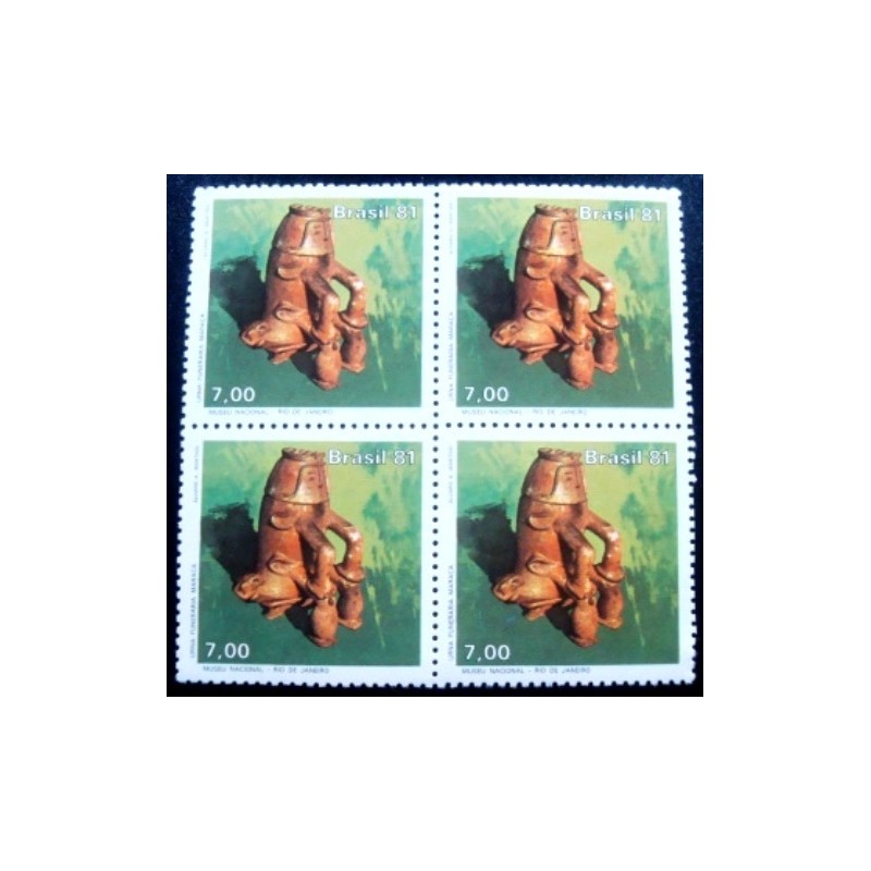 Quadra de selos do Brasil de 1981 Urna Funerária Maraca M