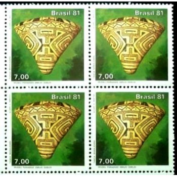 Quadra de selos do Brasil de 1981 Tanga Marajoara M