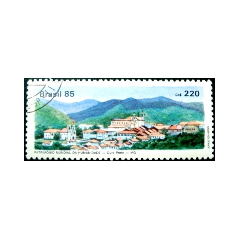 Selo postal do Brasil de 1985 Ouro Preto MCC