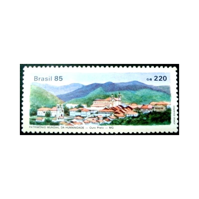 Selo postal do Brasil de 1985 Ouro Preto M