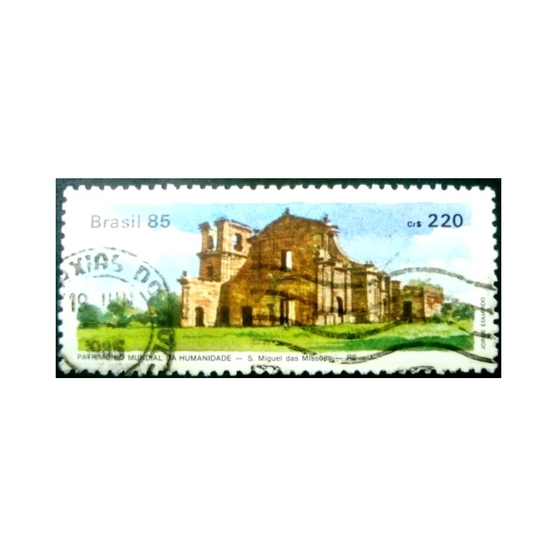 Imagem similar à do selo postal de 1985 São Miguel das Missões U