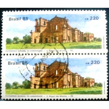 Par de selos postais de 1985 São Miguel das Missões U