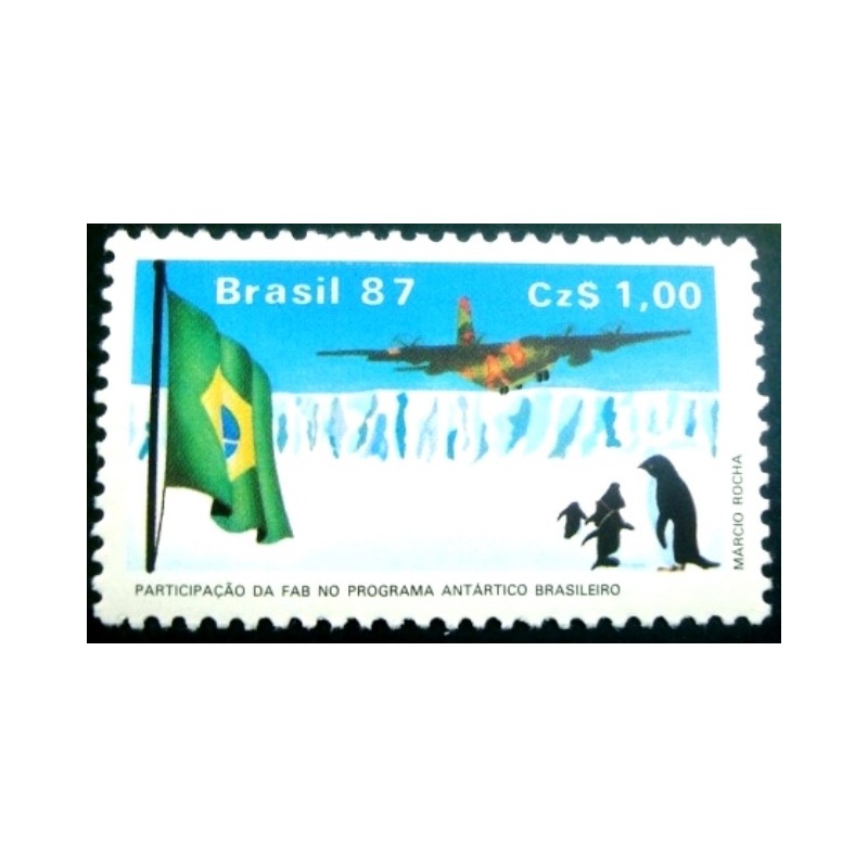 Selo postal do Brasil de 1987 FAB na Antártica M