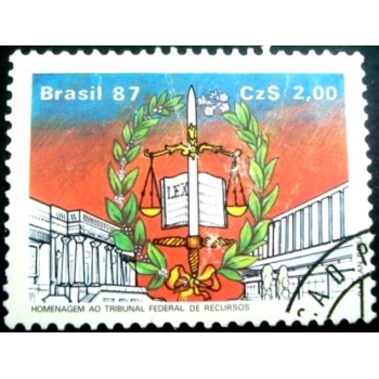 Imagem similar à do selo postal do Brasil de 1987 Tribunal Recursos U