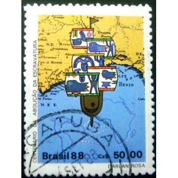 Imagem similar à do selo postal do Brasil de 1977 Navio Negreiro U