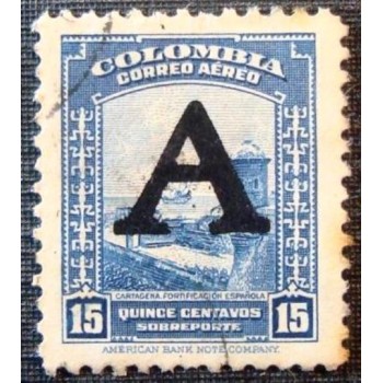 Imagem similar à do selo postal da Colômbia de 1950 Spanish Fortification Cartagena