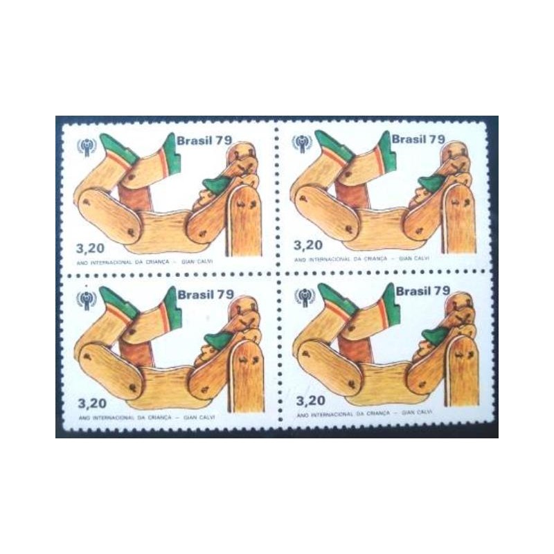 Quadra de selos do Brasil de 1979 Boneco de Pau M