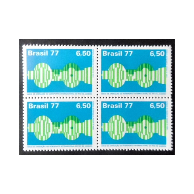 Quadra de selos postais do Brasil de 1977 Aeroporto do Rio de Janeiro