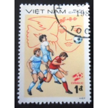 Selo postal do Vietnam de 1982 Three players