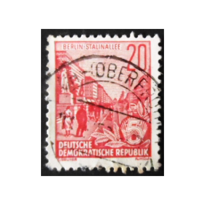 Selo postal da Alemanha de 1957 Berlin Stalin-Avenue SEV