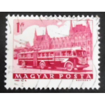 Imagem similar à do selo postal da Hungria de 1963 Bus and Parliament U