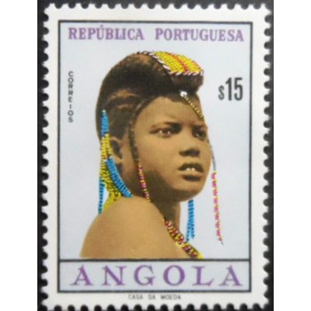 Selo postal de Angola de 1961 Girls of Angola 15 M