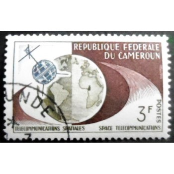 Selo postal de Camarões de 1963 Telstar and Globe 3