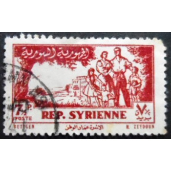 Selo postal da Síria de 1954 Syrian family