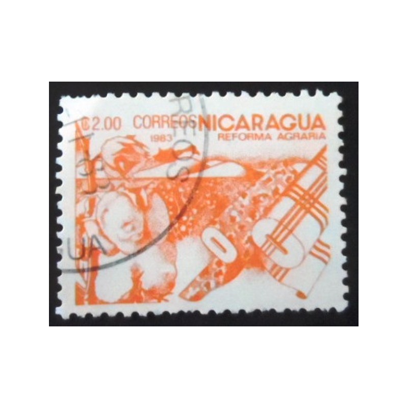 Imagem similar à do selo postal da Nicarágua de 1983 Cotton NCC