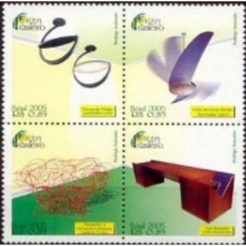 Se-tenant Comemorativo do Brasil de 2005 Design Brasileiro