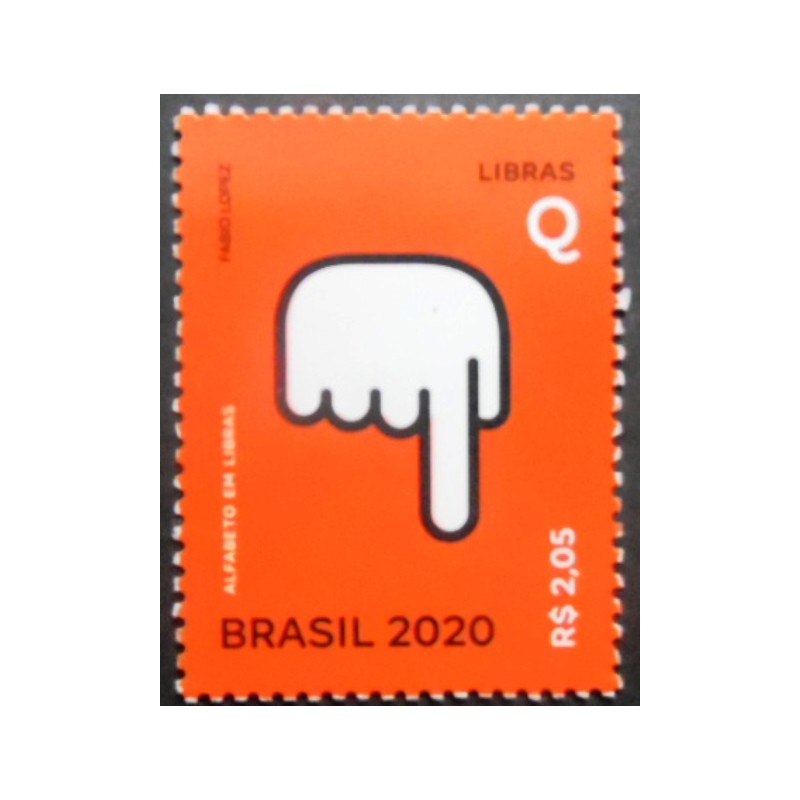 Selo postal do Brasil de 2020 Letra Q em Libras