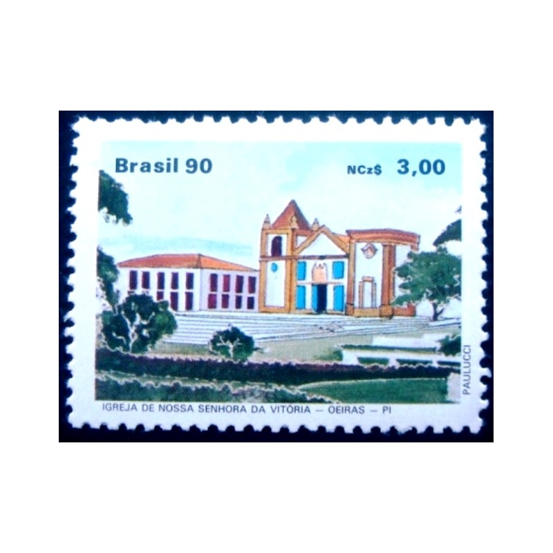 Selo postal de 1990 - Igreja Nossa Senhora da Vitória M