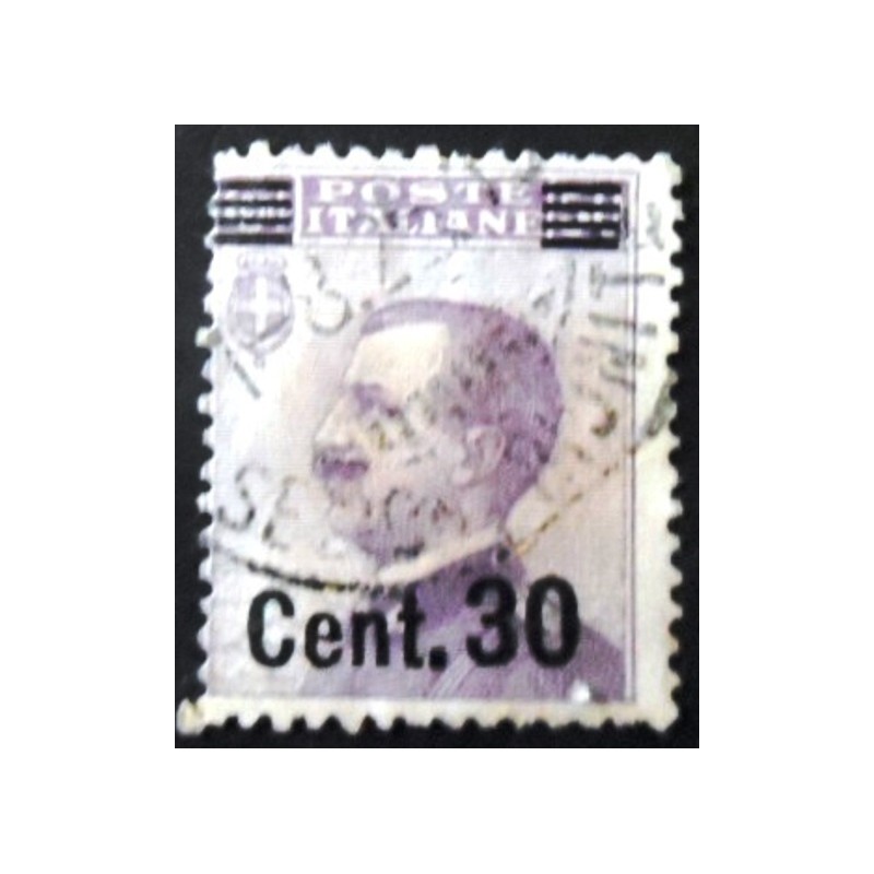 Selo postal da Itália de 1925 King Vittorio Emanuele III overprinted 30