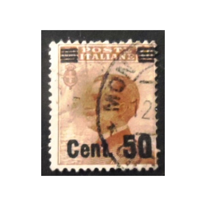 Selo postal da Itália de 1923 King Vittorio Emanuele III overprinted 50