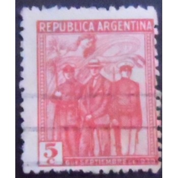 Imagem similar à do selo postal da Argentina de 1930 Spirit of Victory Attending Insurgents
