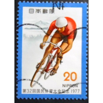 Selo postal do Japão de 1977 Racing Cyclist and Mount