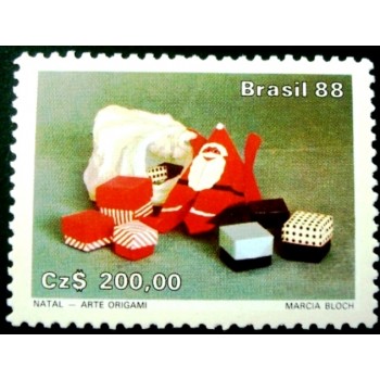 Selo postal do Brasil de 1988 - Papai Noel M