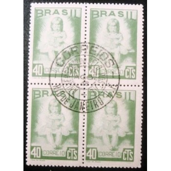 Quadra de selos postais do Brasil de 1948 Campanha da Criança MCC