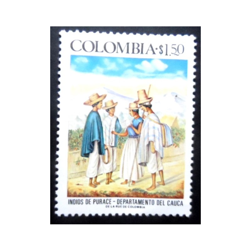 Selo postal da Colômbia de 1976 Indians of Purace M