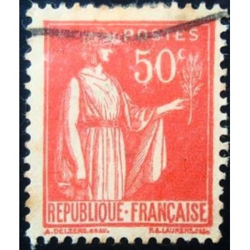 Imagem similar à do selo postal da França de 1932 Type Peace (type I) 50