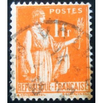 Imagem similar à do selo postal da França de 1933 Peace allegory 1 sev