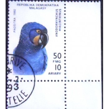 Imagem do Selo postal de Madagascar de 1993 Hyazinth Macaw