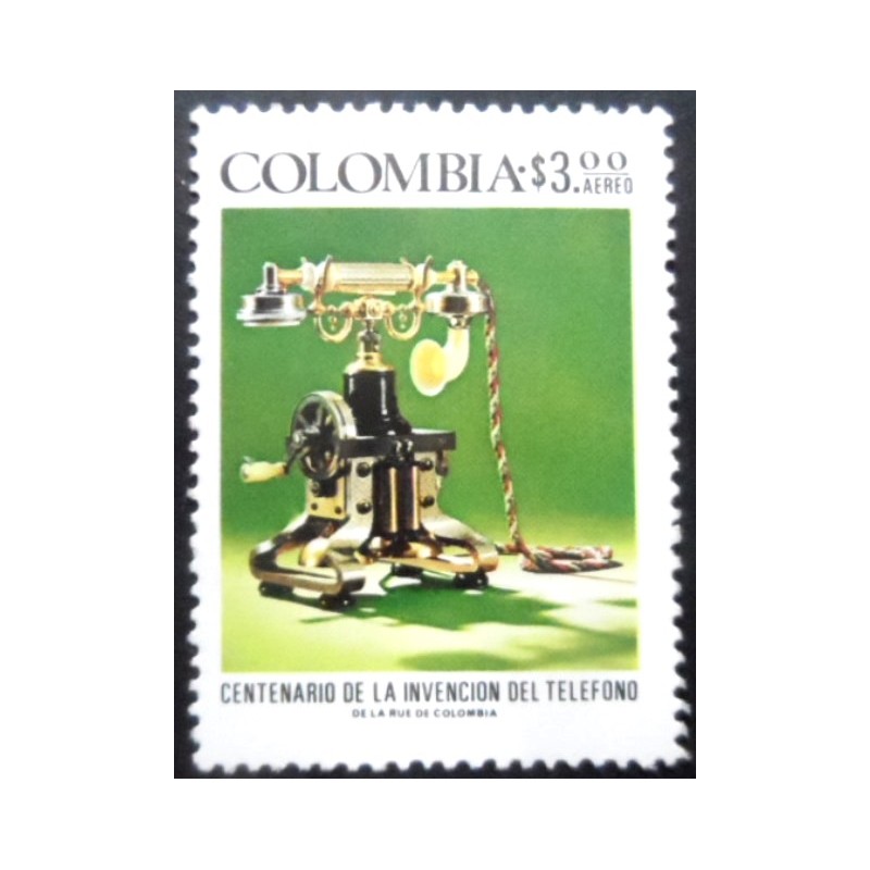 Selo postal da Colômbia de 1976 First phone from Colombia M