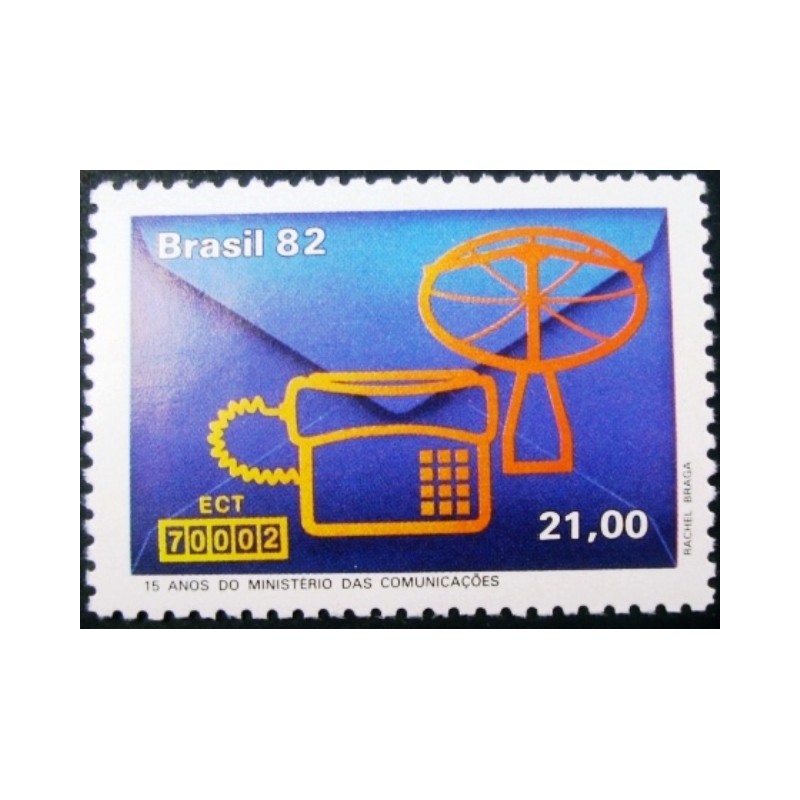 Selo postal do Brasil de 1982 Comunicações M