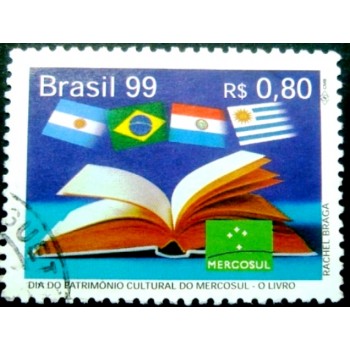 Imagem similar à do selo postal do Brasil de 1999 O Livro U