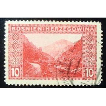 Imagem similar à do Selo postal da Áustria de 1906 - Vrbas valley road 10