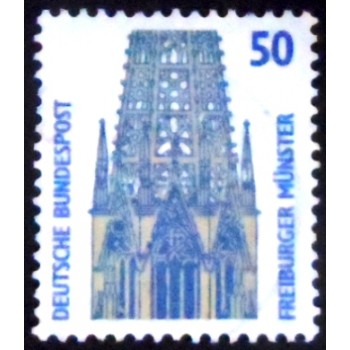 Imagem similar à do Selo postal da Alemanha de 1987 Tower of Freiburg Cathedral