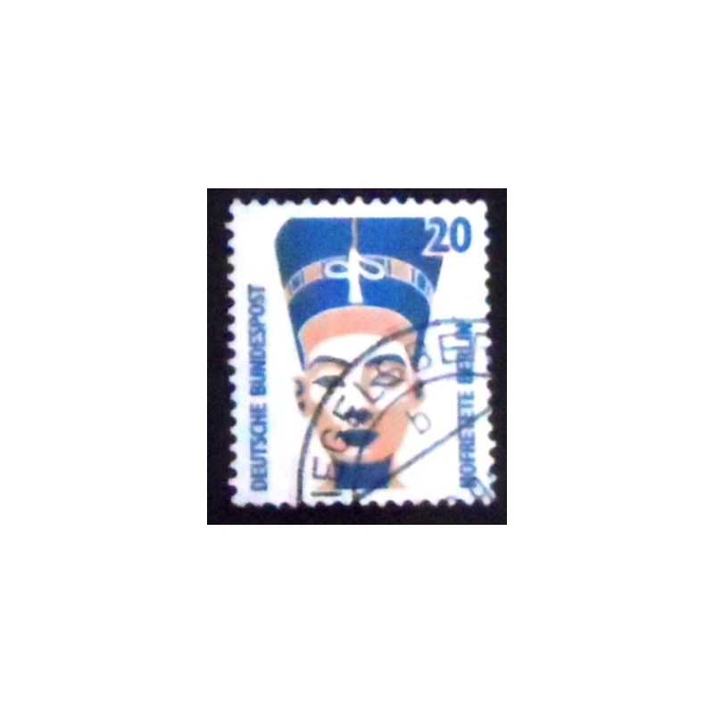 Imagem similar à do Selo postal da Alemanha de 1989 Head of Nefertiti 20