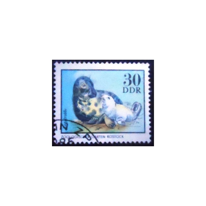 Imagem do Selo postal da Alemanha Oriental de 1975 Gray Seal MCC