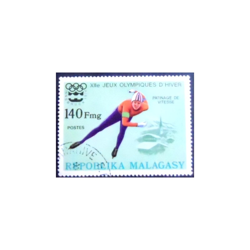 Imagem do selo postal de Madagascar de 1975 Innsbruck