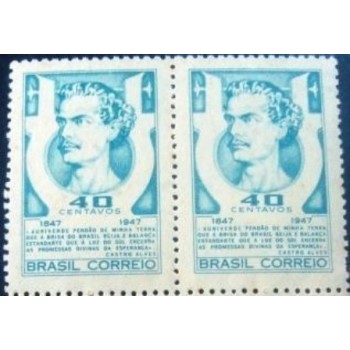 Imagem do par de selos postais do Brasil de 1947 Castro Alves
