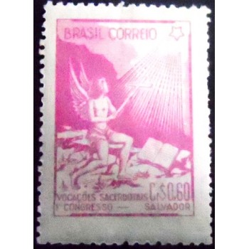 Selo postal do Brasil de 1949 Vocações Sacerdotais M